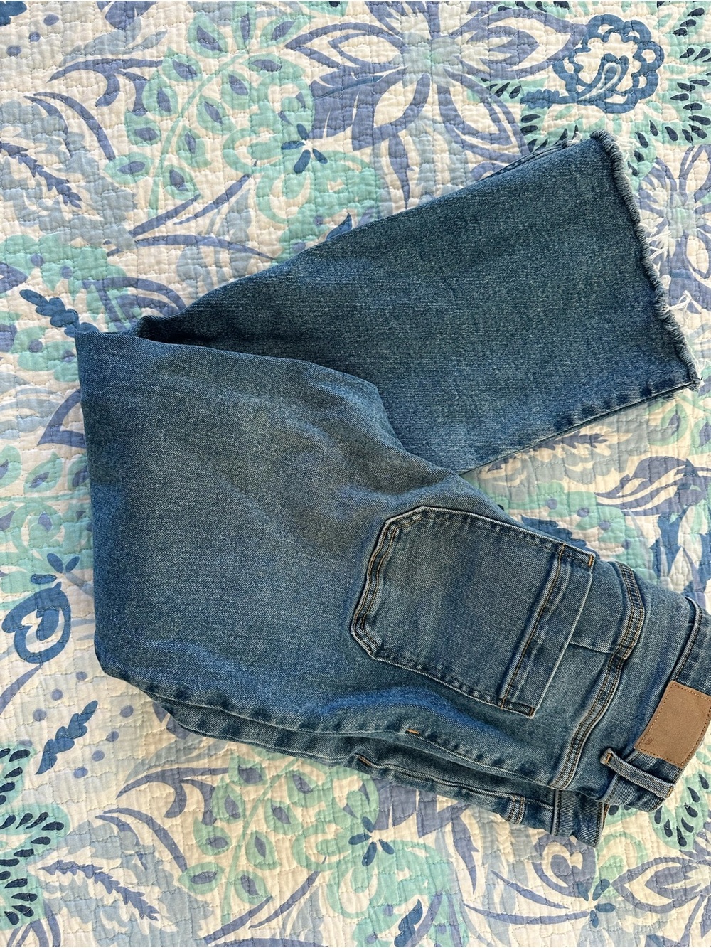 Zara High Rise Women's Blue Denim Jeans - Picture 4 of 5
